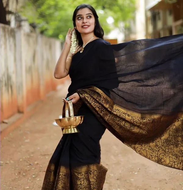 Black_Woven_Banarasi_Jacquard_Saree_(Black)